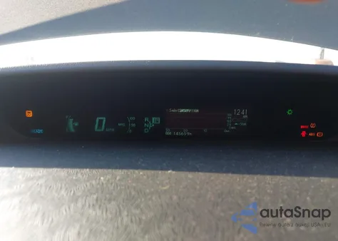 2013 Toyota Prius Two z USA, uszkodzony, nr VIN JTDKN3DU8D1665964